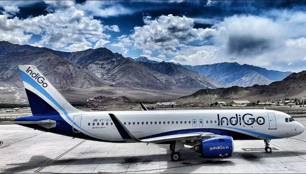 Indigo raises plane costs by including a “fuel charge,” blaming rising fuel prices.